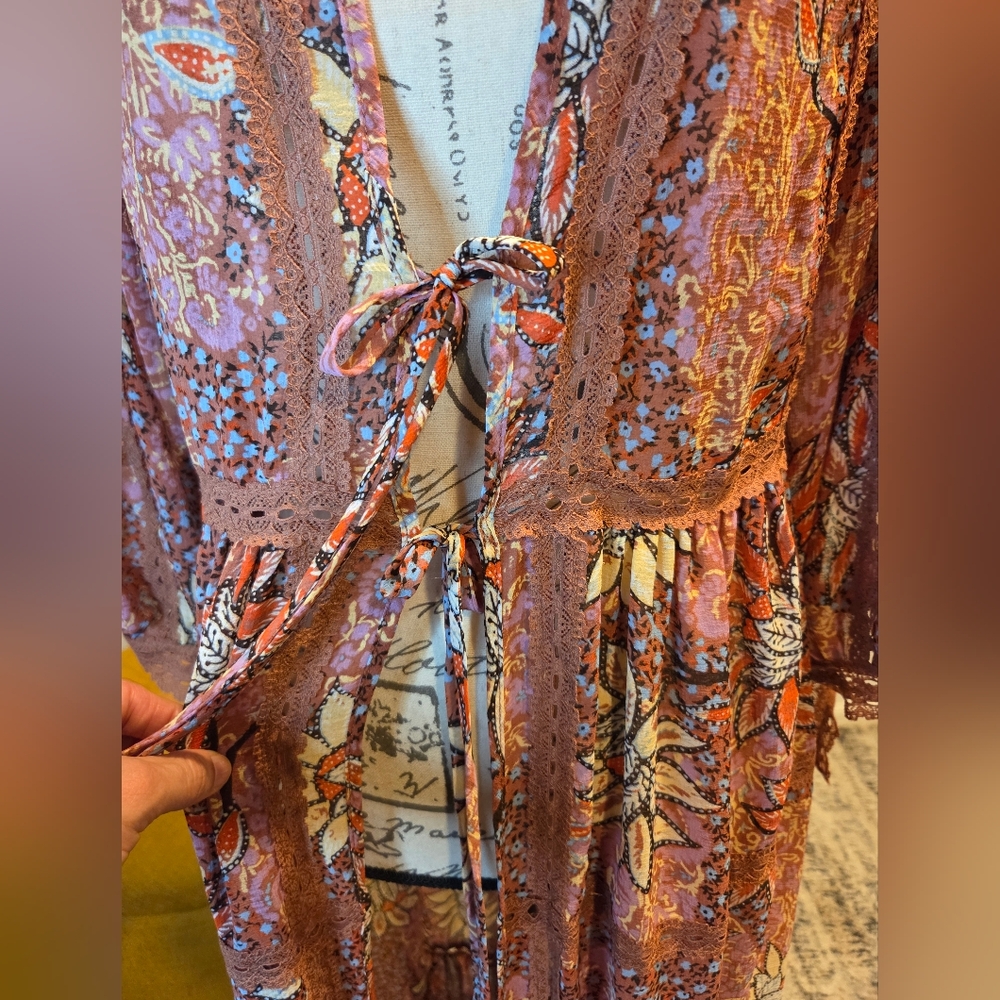 Free People Charlotte Rose Combo Grassland Kimono, Size XS. - Picture 5 of 16